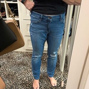 Old Navy women’s Skinny Jeans - Classic Blue